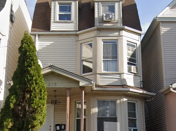 219 N 6th St APT 1, Newark, NJ 07107