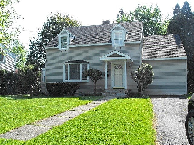 1st image of 10 Prospect Ave