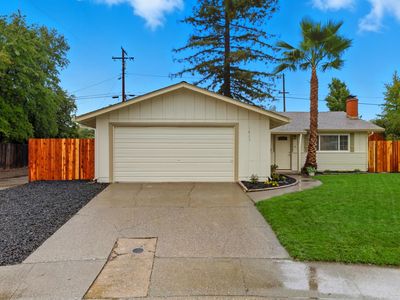 1411 Michael Way, Roseville, CA, 95661