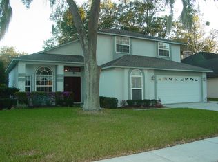 3820 Cold Creek Dr, Valrico, FL 33596