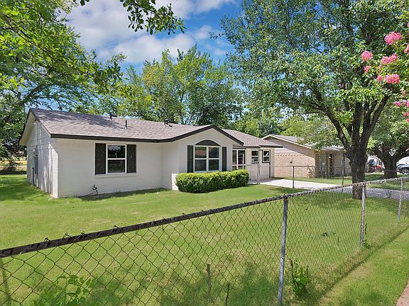 2nd image of 12624 Spring Branch Dr