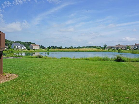 2nd image of 1366 Waters Edge Dr