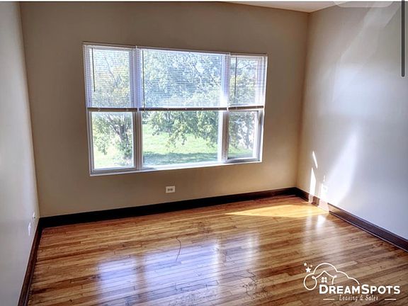 4th image of 5225 S Calumet Ave APT 3A