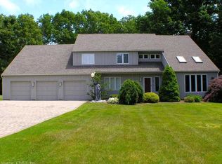 95 Brookside Pl, Cheshire, CT 06410