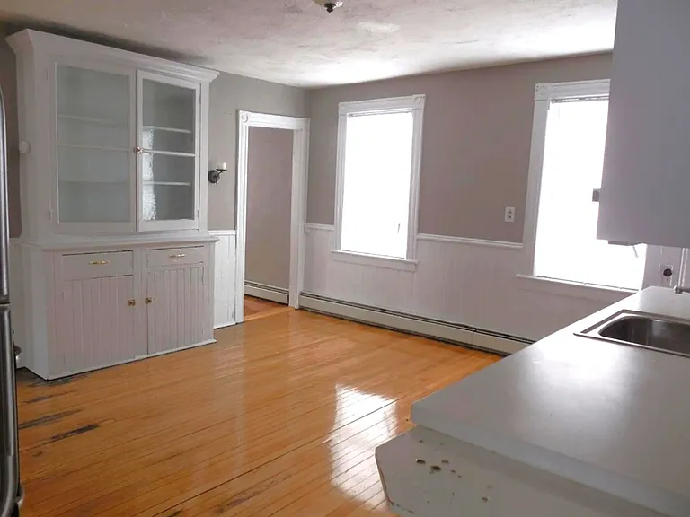 103 Tell Street — Photo 7