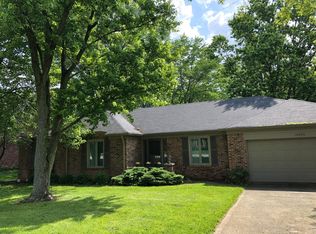 14009 Oakridge Rd, Carmel, IN 46032