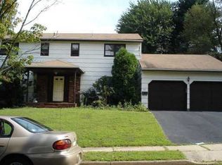 22 Ray St, Milltown, NJ 08850
