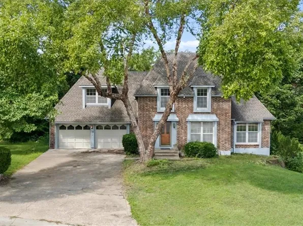 17428 W 70th St, Shawnee, KS 66217