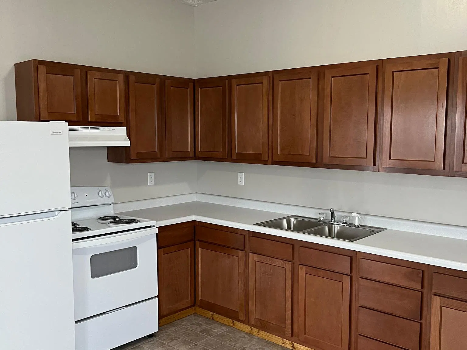1 bed, $900 — Photo 4