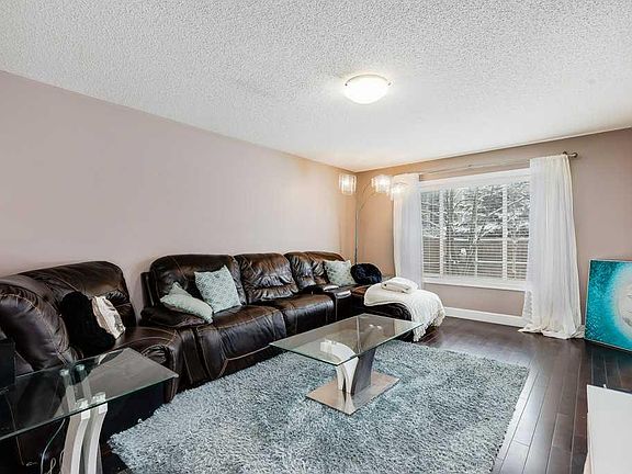 3rd image of 935 S Windhaven Close SW