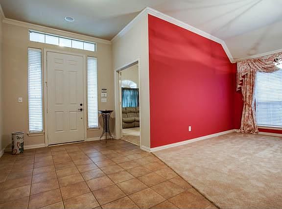 2nd image of 2264 Fountain Glen Ln