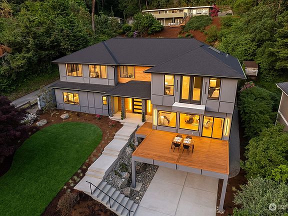 2nd image of 3114 199th Avenue SE