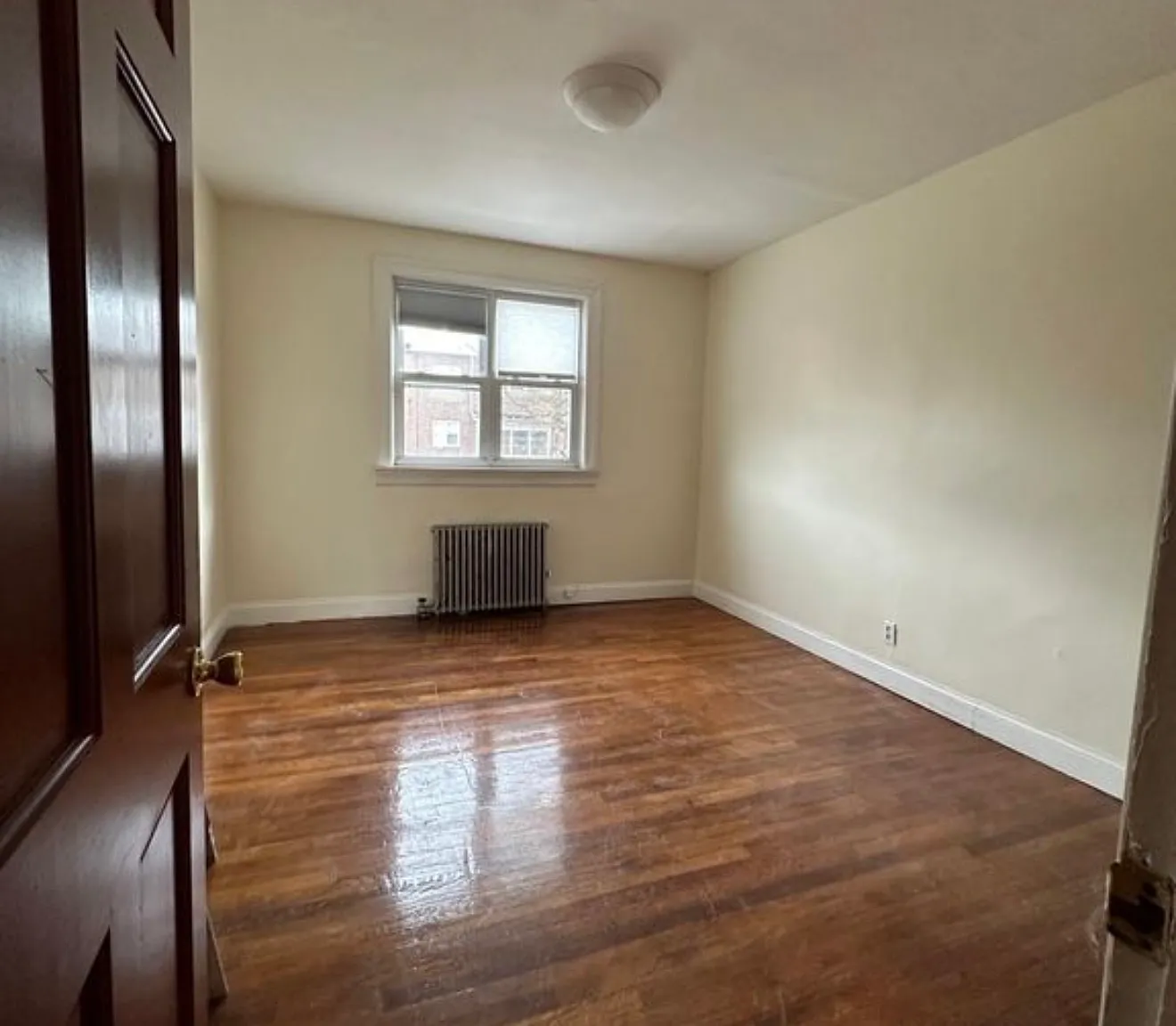2 bed, 1000 sqft, $2,977 — Photo 4