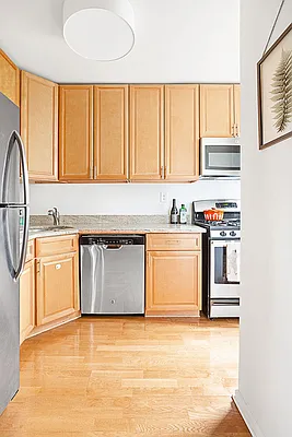 Sold by Compass | media 7