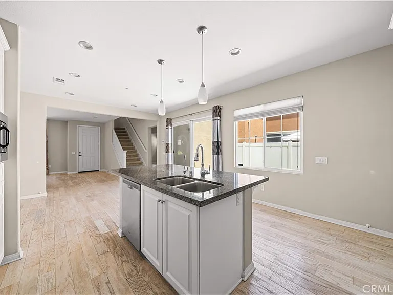 352 Golden Bear Ln — Photo 8