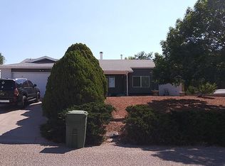 416 Christine Dr NE, Rio Rancho, NM 87124