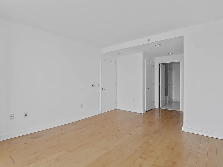 2 2nd St #1103 — Photo 11