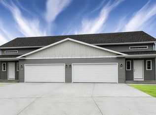 1030 29th Ave W, West Fargo, ND 58078