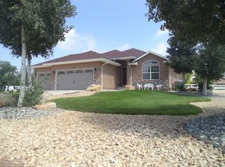 737 W Palizada Dr, Pueblo West, CO 81007