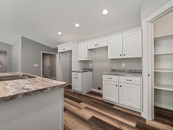2nd image of 2211 S 7th Ave