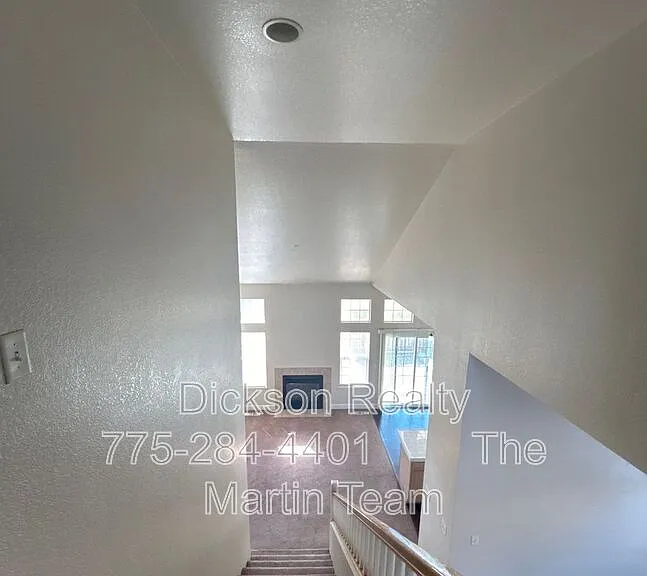1465 Ridge Point Dr — Photo 6