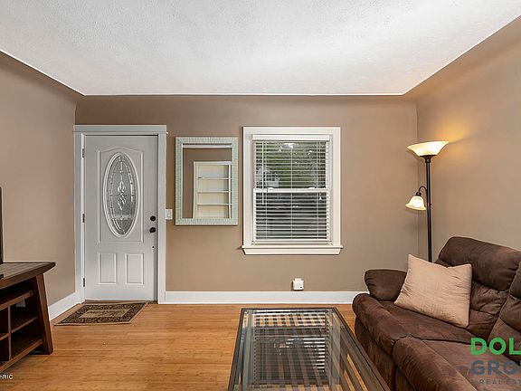 5th image of 264 Montebello St SE
