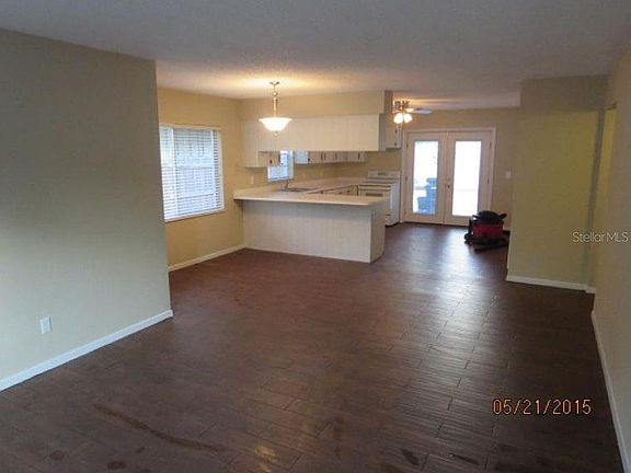 3rd image of 520 W Princeton St