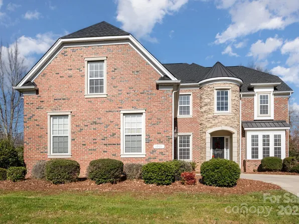 1901 Carlota Ct, Charlotte, NC 28269