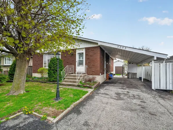 3205 Duval Ave, Cornwall, ON K6K 1C3
