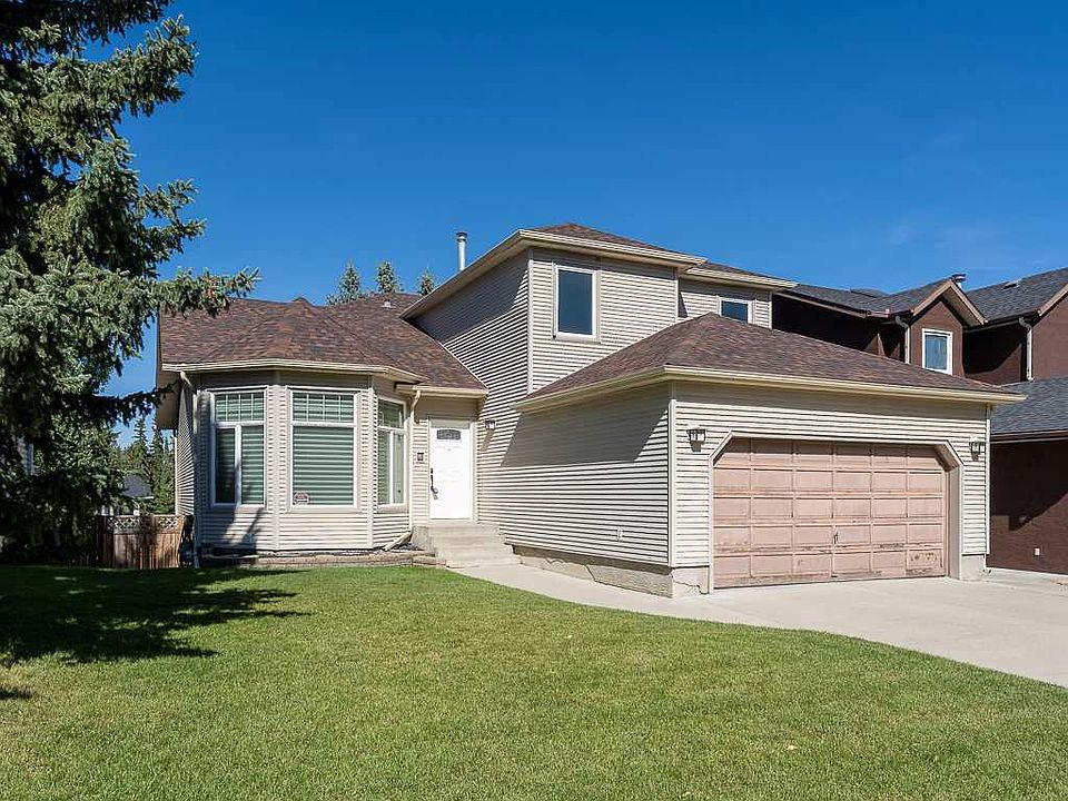 1st image of 44 S Straddock Cres SW