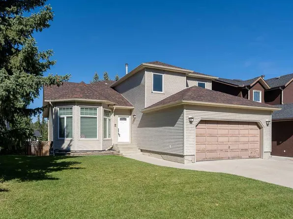 44 S Straddock Cres SW, Calgary, AB T3H 2T2