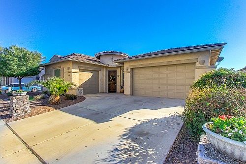 1st image of 635 E La Costa Dr