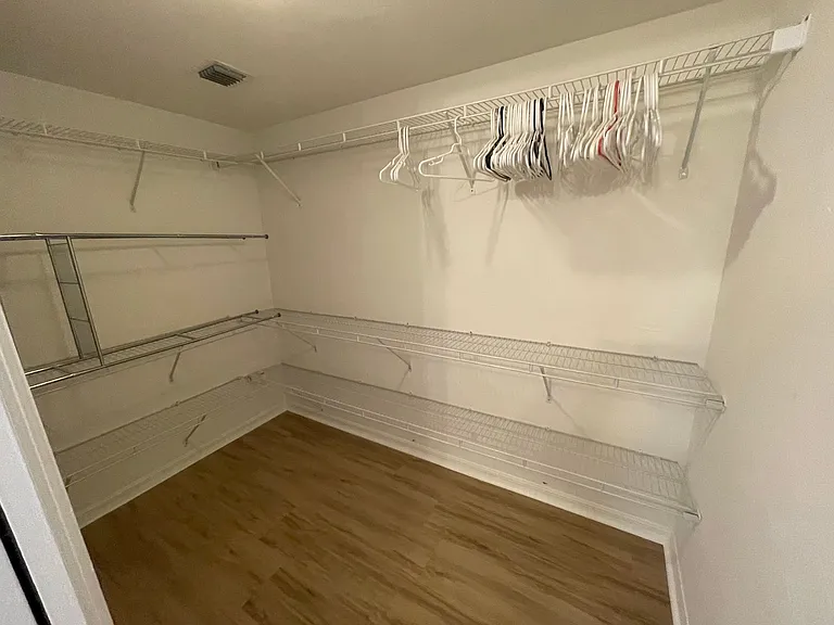 1200 Commonwealth Cir #H-103 — Photo 9