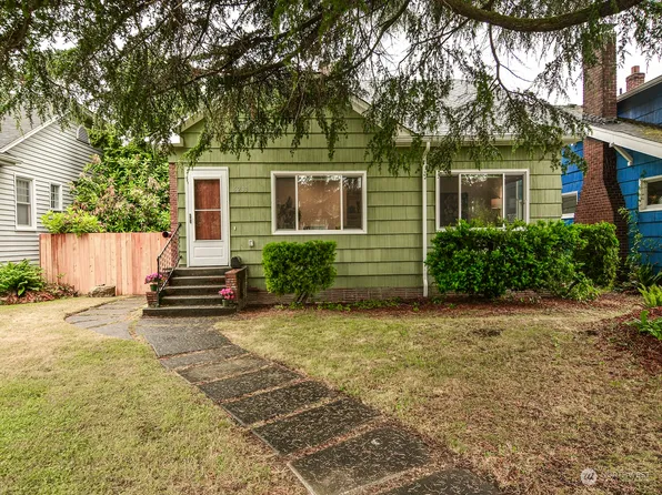 5233 36th Avenue SW, Seattle, WA 98126