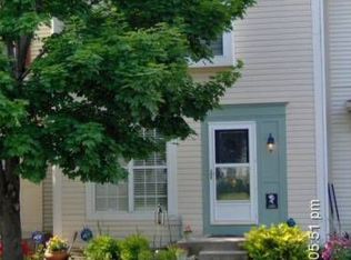 6542 Old Carriage Dr, Alexandria, VA 22315