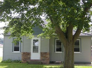 163 Maize St, Clintonville, WI 54929