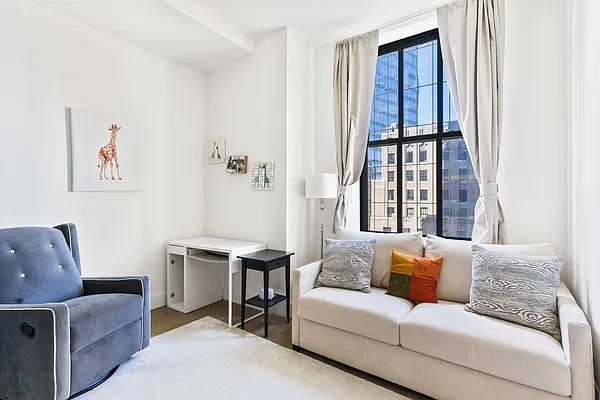 Sold by Compass | media 20