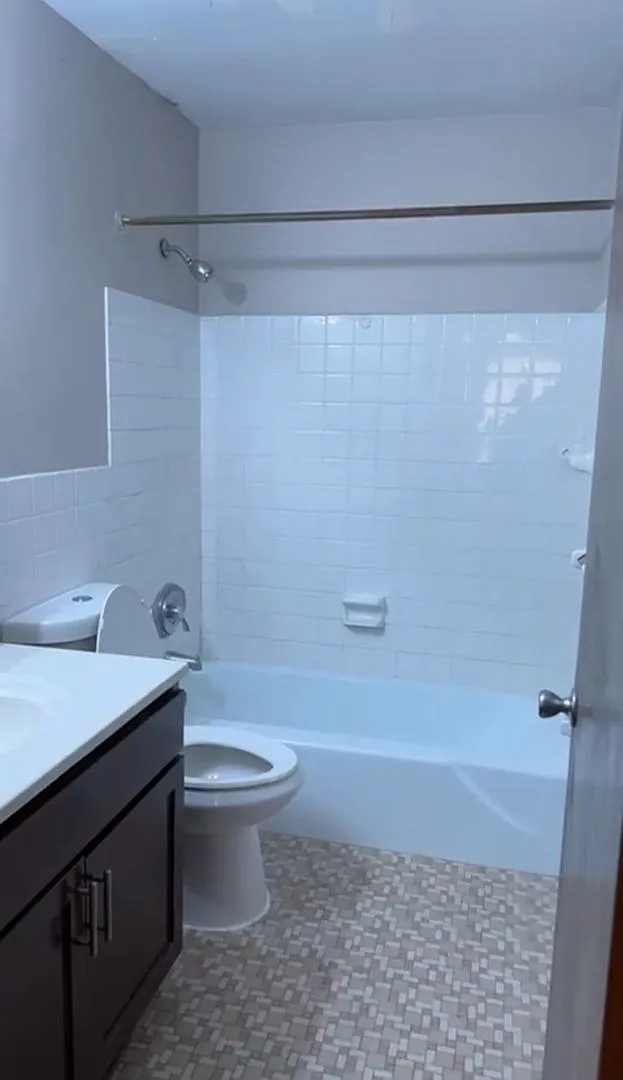 Minnehaha Apartments — Photo 4