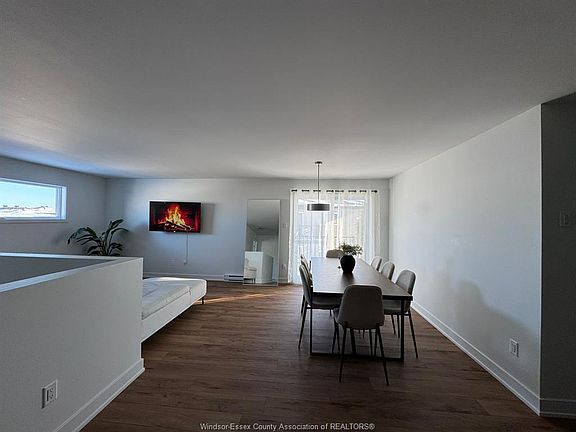 5th image of 1352 Diamond St #C