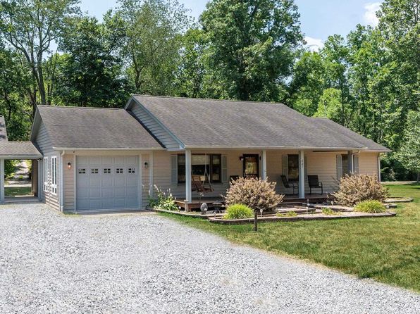 237 Calf Mountain Rd, Waynesboro, VA 22980