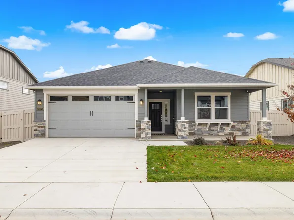 10723 W Royal Fern Ct, Star, ID 83669