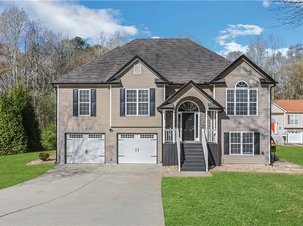 52 Four Oaks Dr, Powder Springs, GA 30127