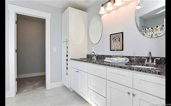 4th image of 14 Alice Clement Ln