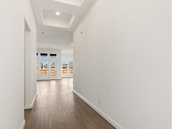 4th image of 6123 Waterman Lake Ln