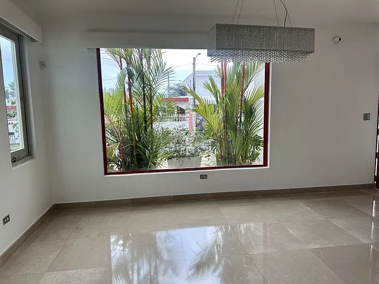 Urb San Ignacio Calle San Melchor — Photo 7
