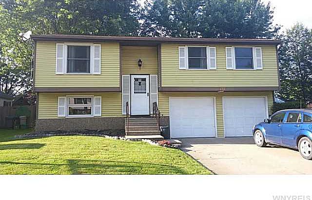 1st image of 137 Oakhill Dr