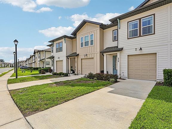 3rd image of 658 LONGBOAT DRIVE