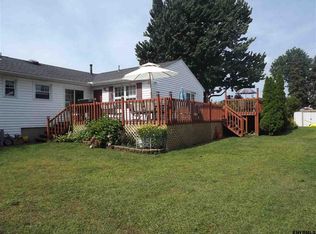 5 Arden Ct, Albany, NY 12205