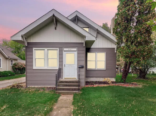 247 W 6th St, New Richmond, WI 54017