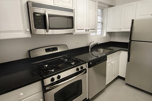 Rented by Corcoran | media 13